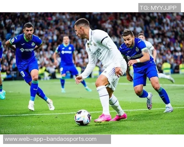 西甲转会市场热潮涌动皇马与黄潜巨额投资占据四成份额